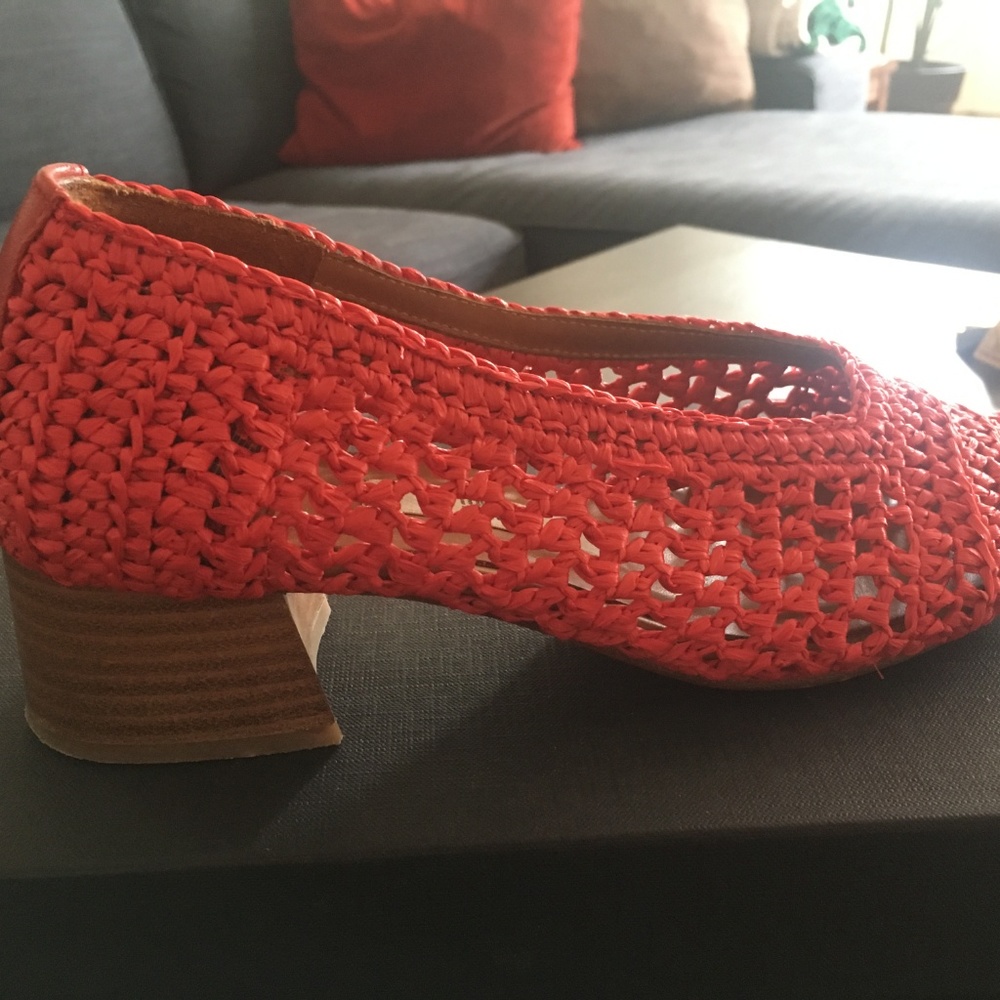 Ruby Raffia Woven Pump - image 4